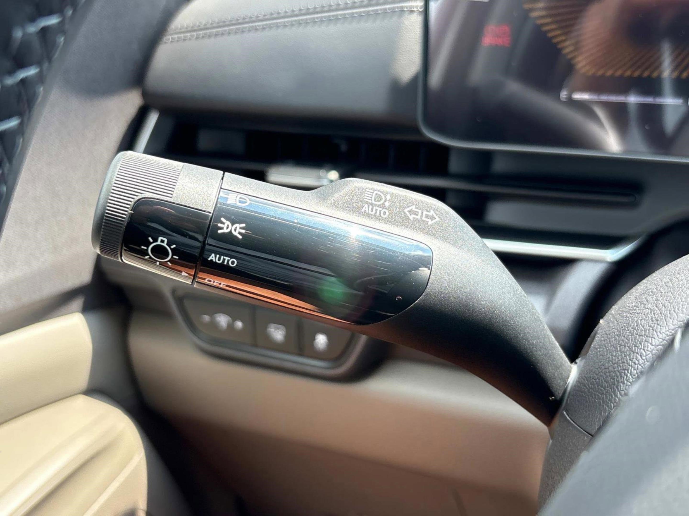 New 2026 Kia Carnival EX image 27