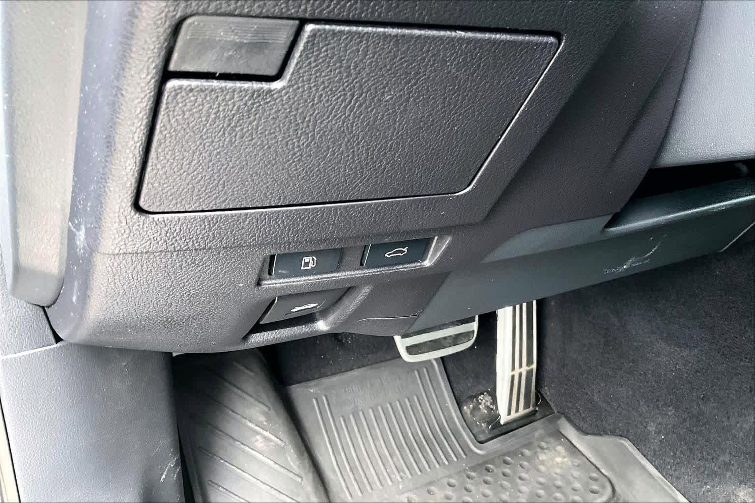 Used 2021 Lexus ES 250 F Sport w/ Accessory Package 2 image 33