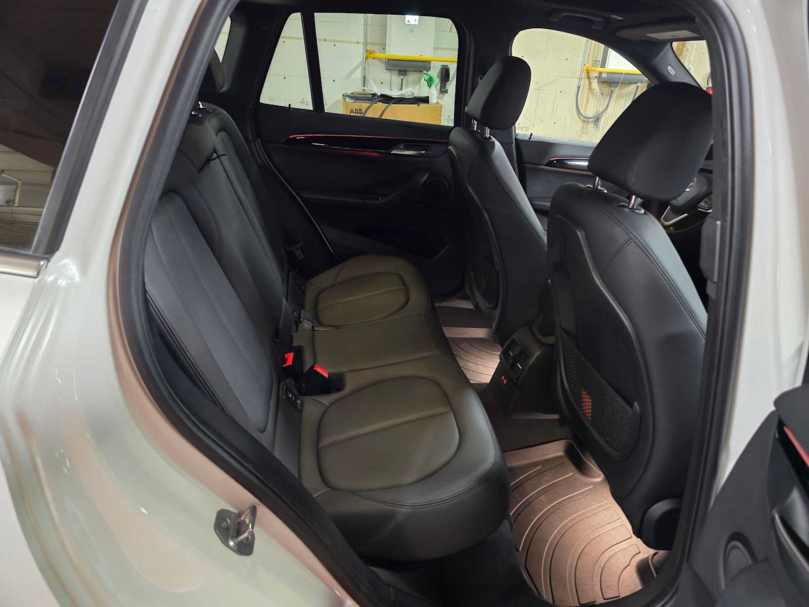 Used 2019 BMW X1 xDrive28i w/ Convenience Package AWD/4WD image 12