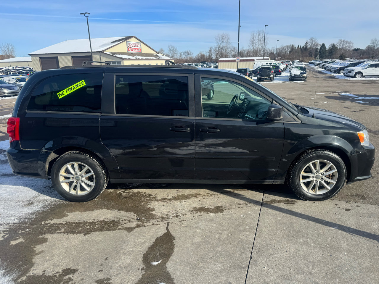 Used 2014 Dodge Grand Caravan SXT image 4