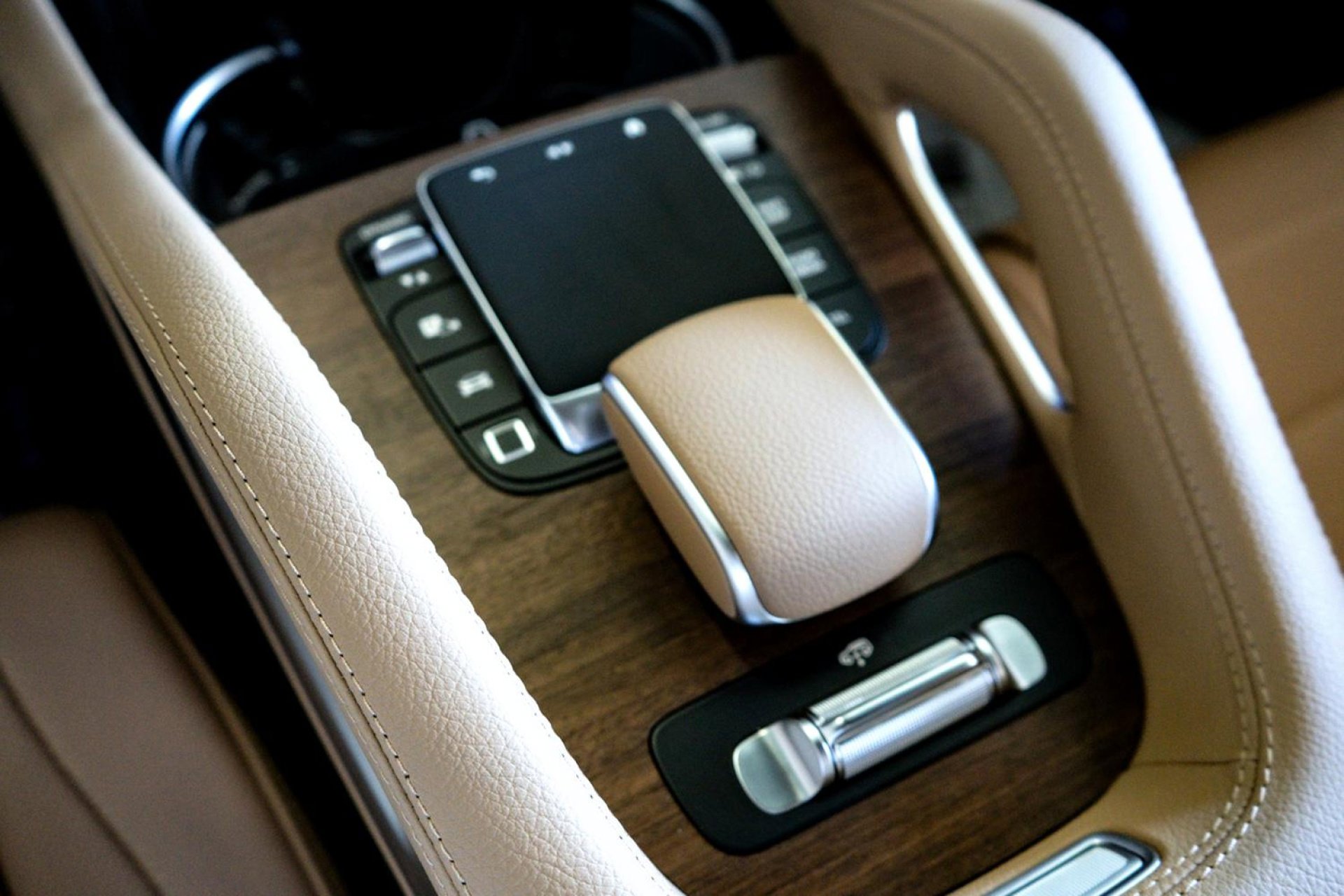 New 2025 Mercedes-Benz GLS 580 4MATIC image 21