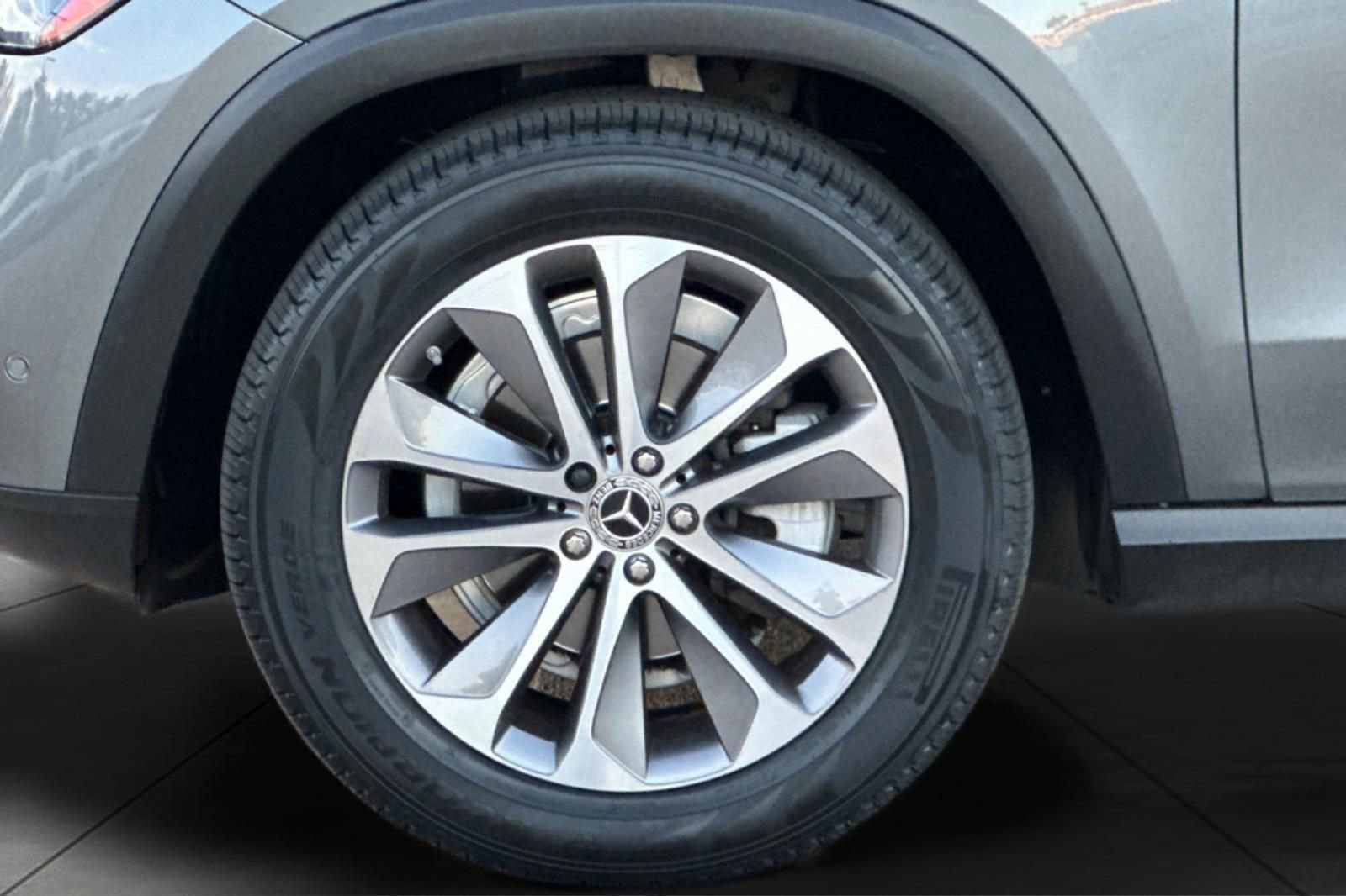 Certified 2022 Mercedes-Benz GLE 350 4MATIC image 4