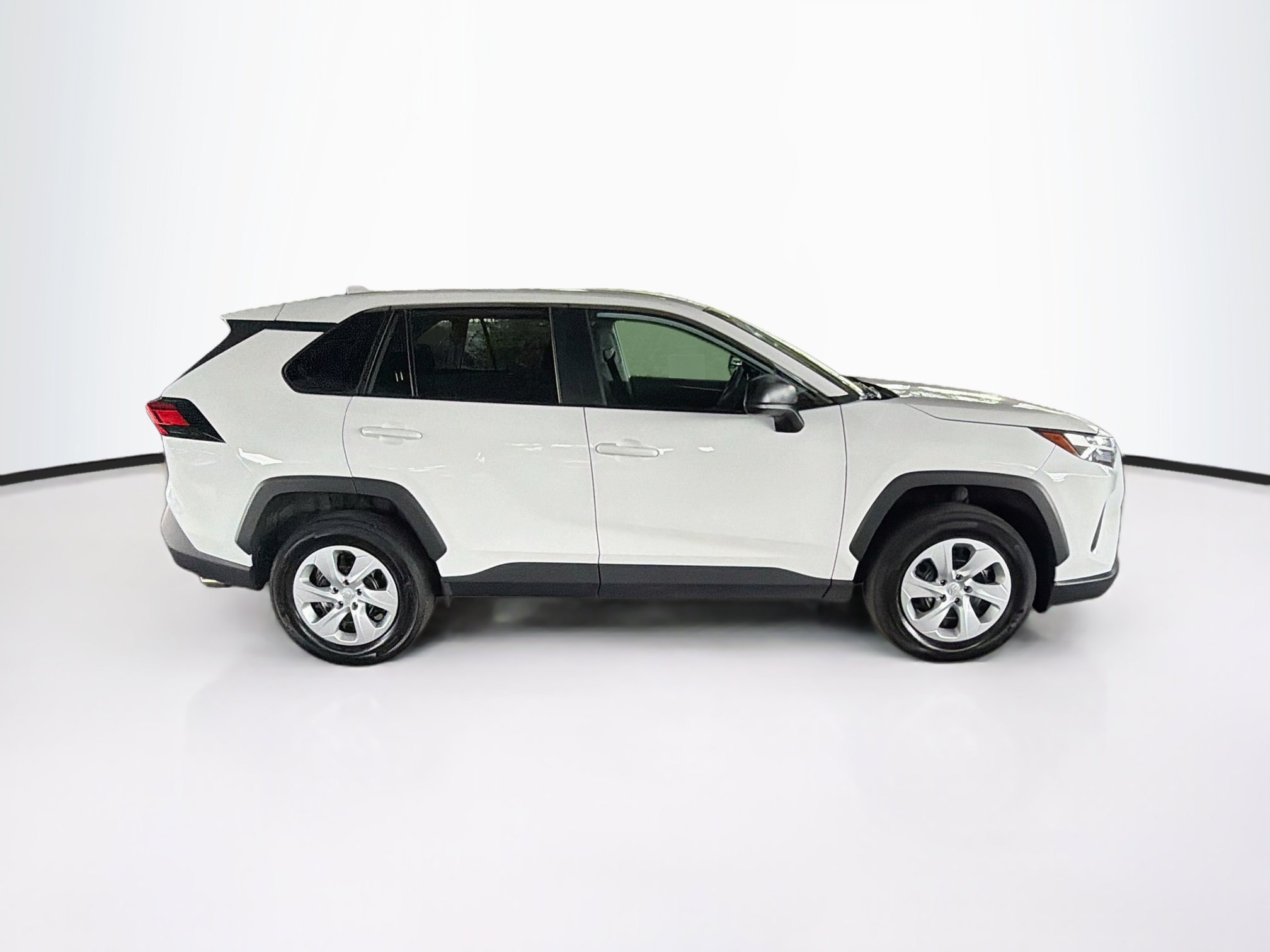 Used 2025 Toyota RAV4 LE AWD/4WD image 10