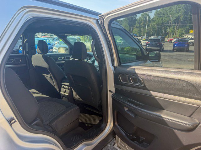 Used 2019 Ford Explorer XLT w/ Equipment Group 201A FWD image 20