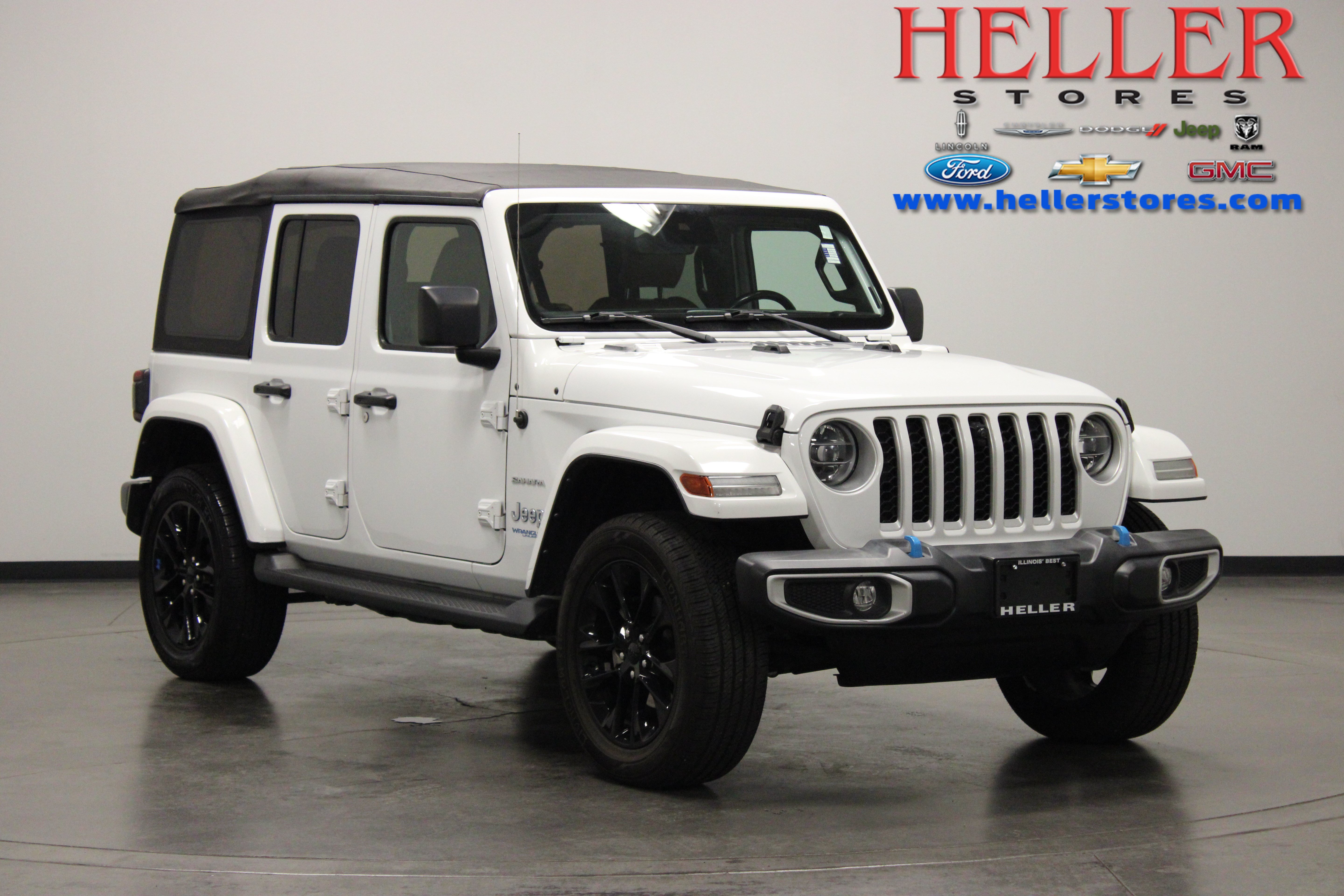 Used 2022 Jeep Wrangler Unlimited Sahara w/ Cold Weather Group AWD/4WD image 1