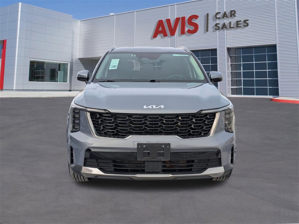 Used 2024 Kia Sorento S image 10
