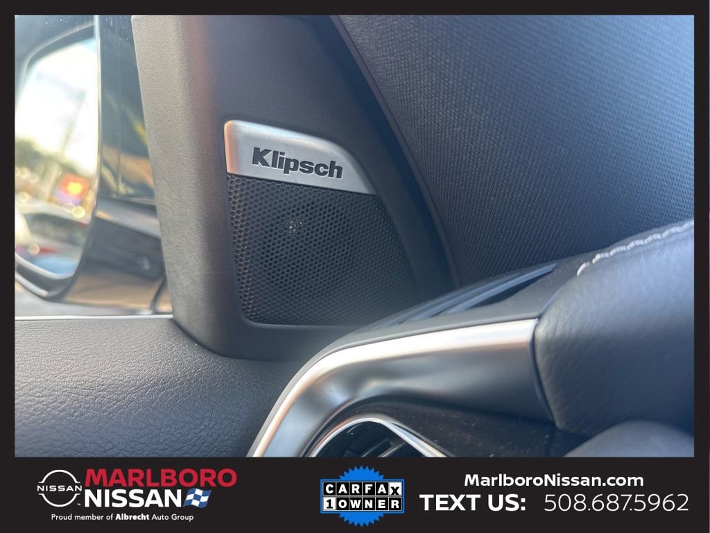 Certified 2025 Nissan Armada Platinum Reserve image 40