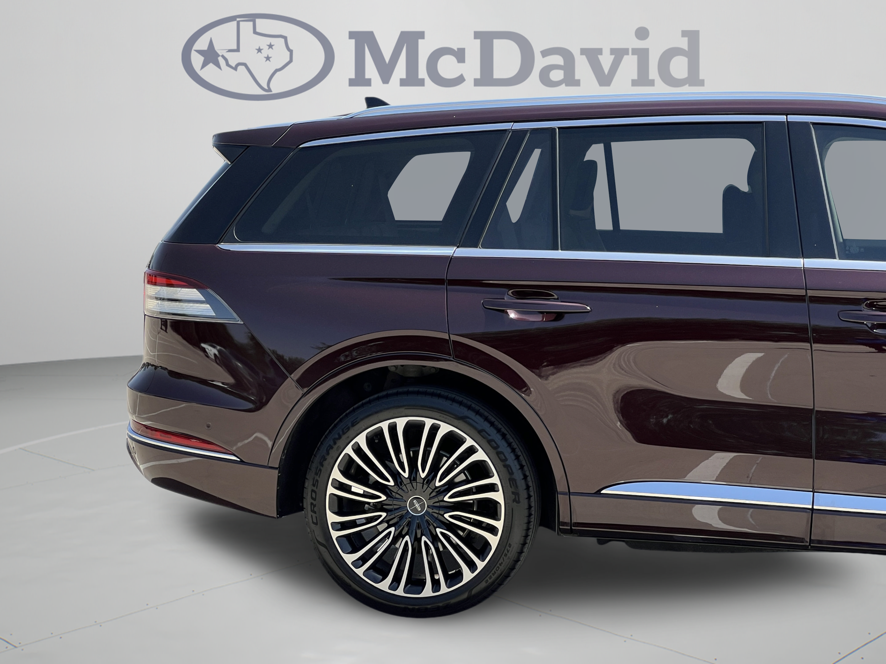 Certified 2024 Lincoln Aviator Black Label w/ Class IV Trailer Tow Package AWD/4WD image 33