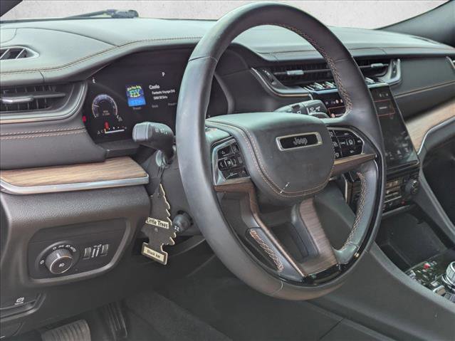Used 2021 Jeep Grand Cherokee L Summit w/ Advanced Protech Group IV image 3