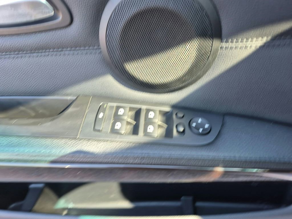 Used 2011 BMW 328i 328i image 18