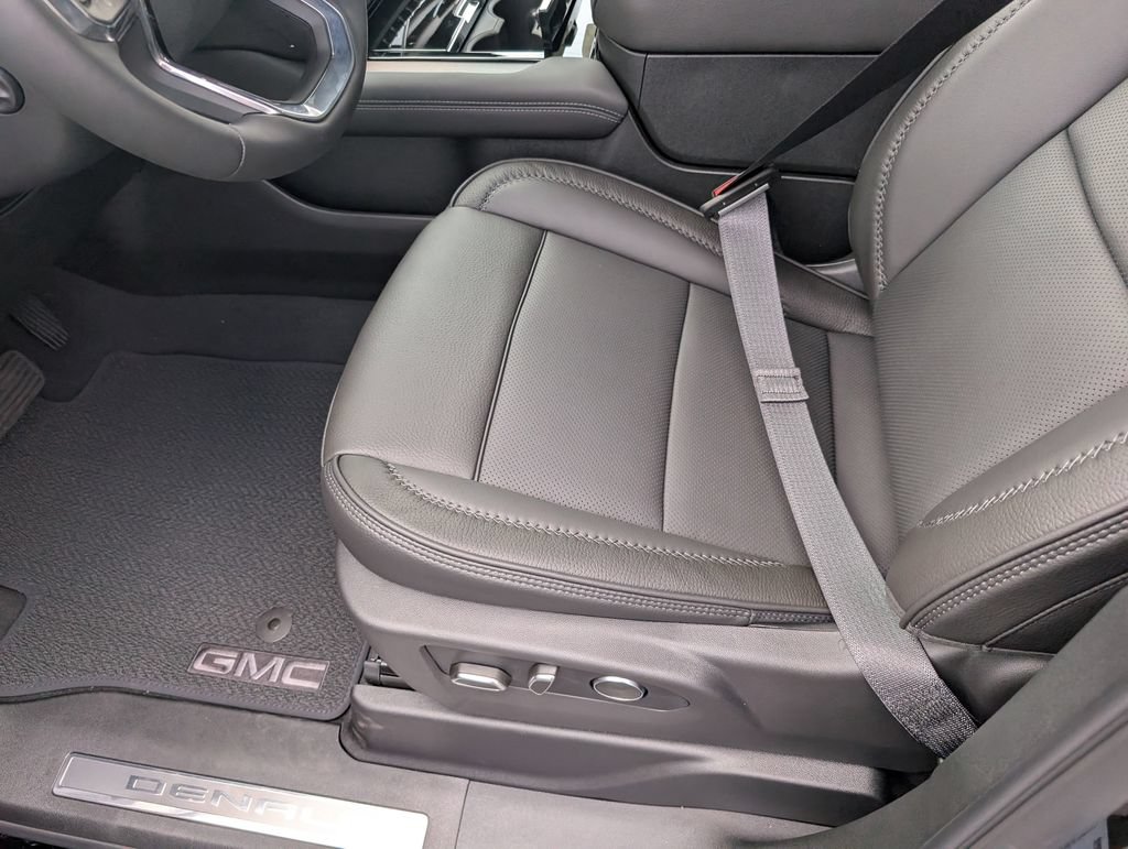 New 2026 GMC Yukon XL Denali w/ Denali Reserve Package AWD/4WD image 23