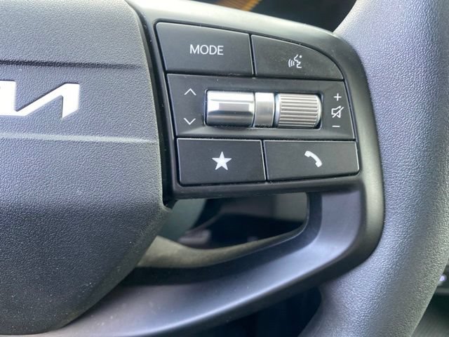 Used 2026 Kia K4 FWD image 15