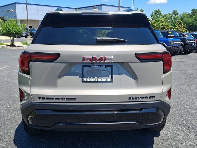 Used 2025 GMC Terrain Elevation AWD/4WD image 5