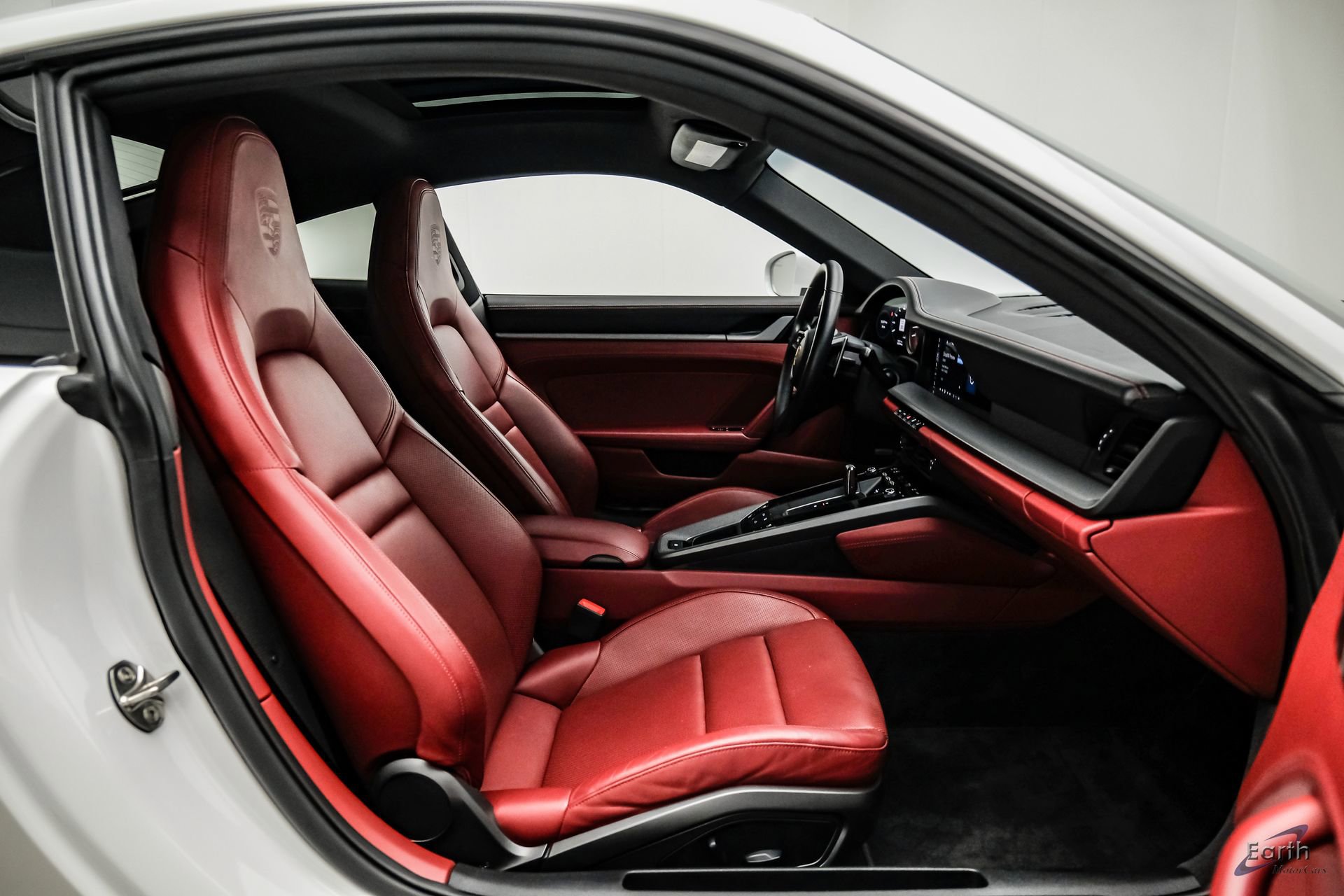Used 2020 Porsche 911 Carrera RWD image 55