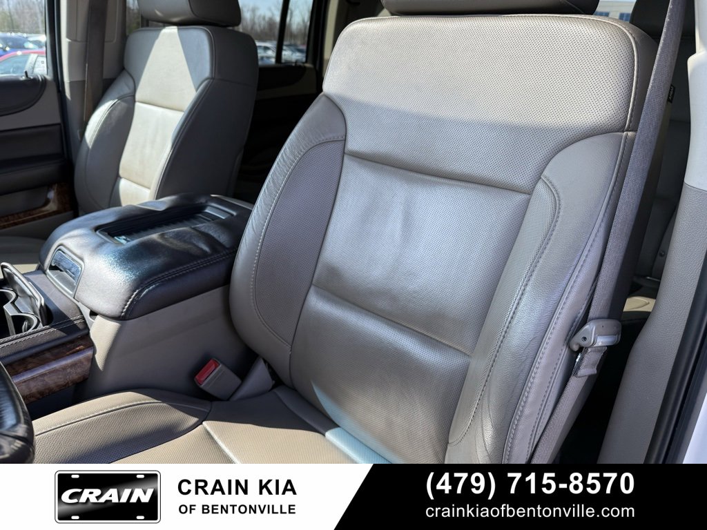Used 2015 Chevrolet Suburban LTZ image 24