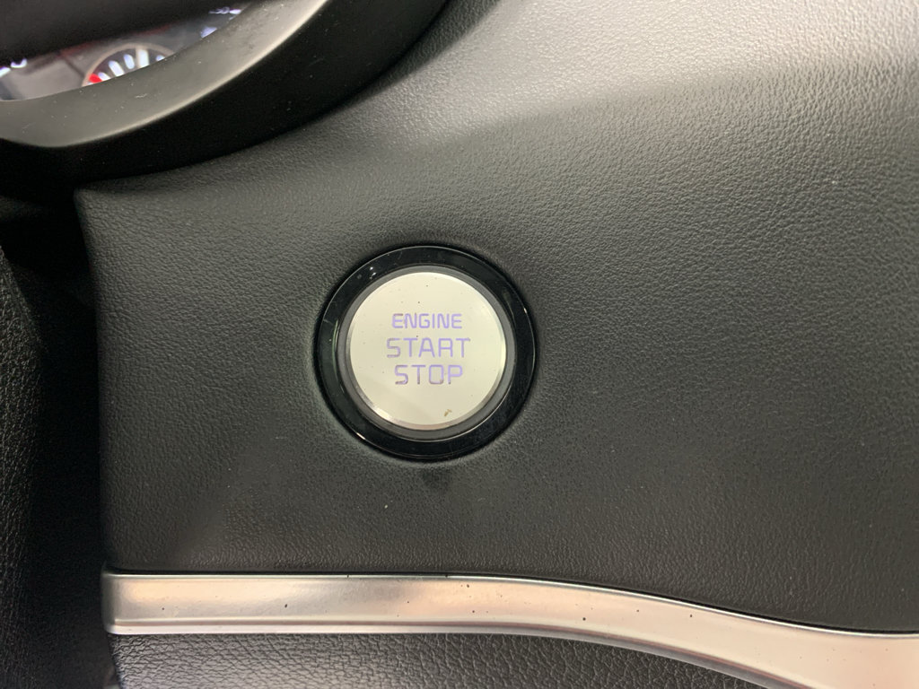 Used 2018 Kia Stinger GT2 AWD/4WD image 16
