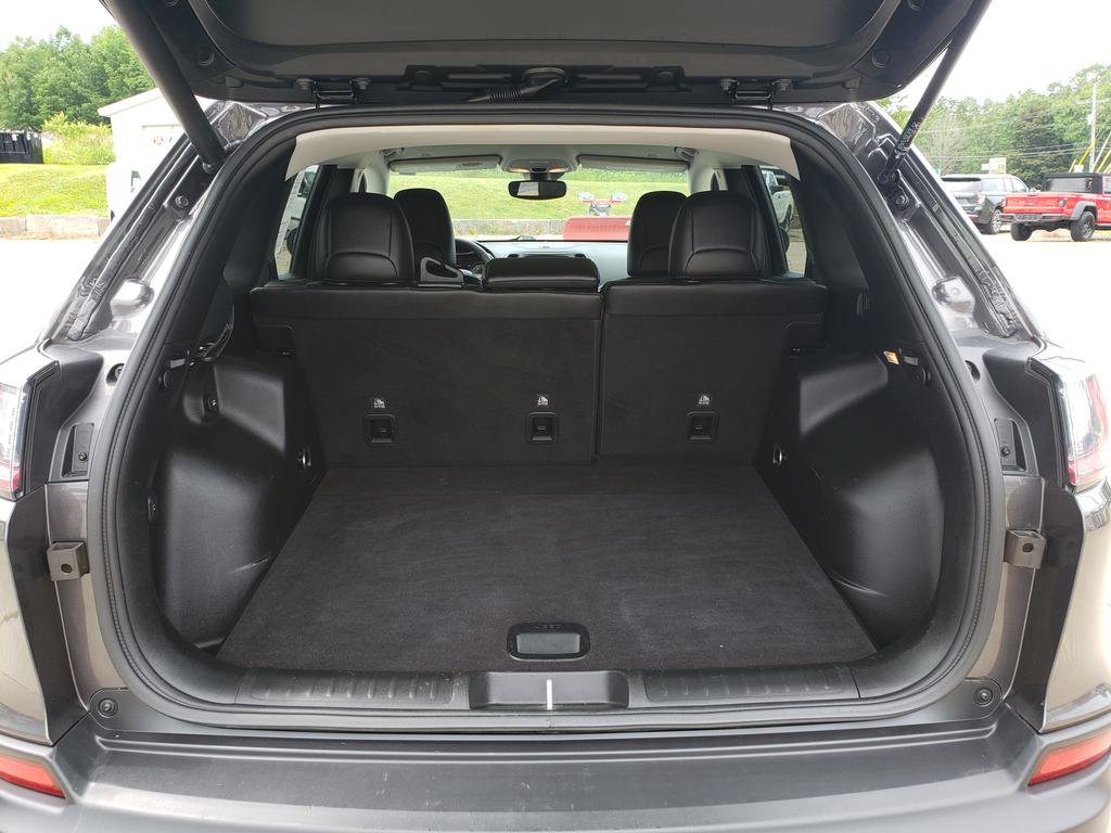 Used 2022 Jeep Cherokee Latitude Lux AWD/4WD image 9