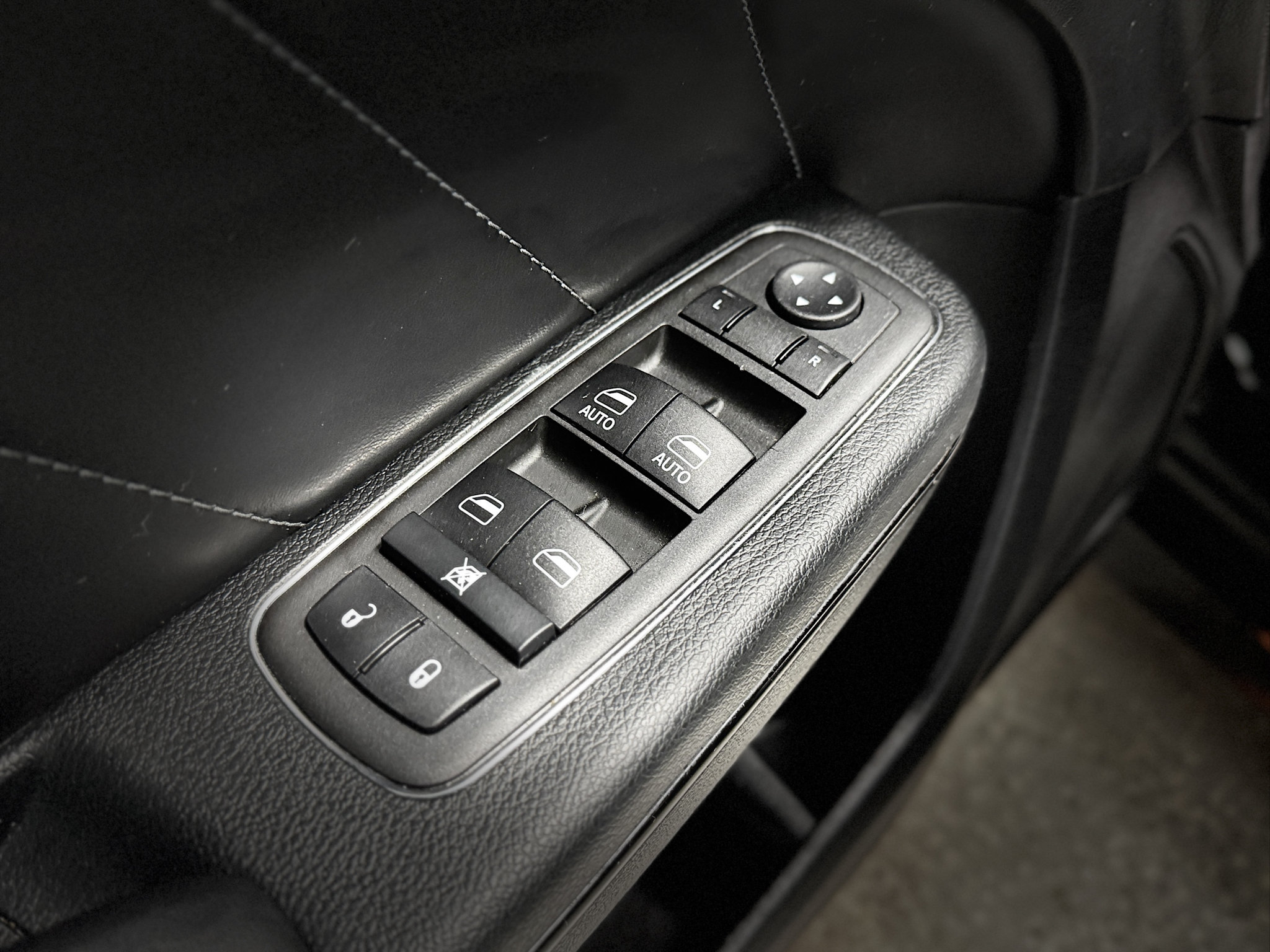 Used 2022 Dodge Charger R/T w/ Daytona Edition Group RWD image 15