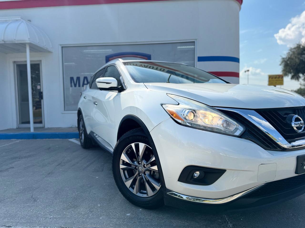 Used 2017 Nissan Murano SL FWD image 5