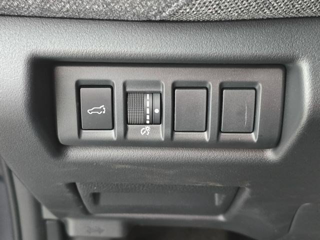 Used 2026 Subaru Outback Premium w/ Premium/Limited Package 2 AWD/4WD image 26