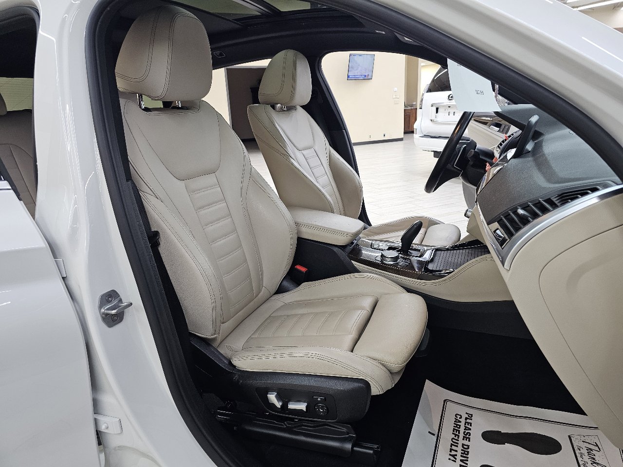 Used 2020 BMW X4 xDrive30i w/ Executive Package image 21