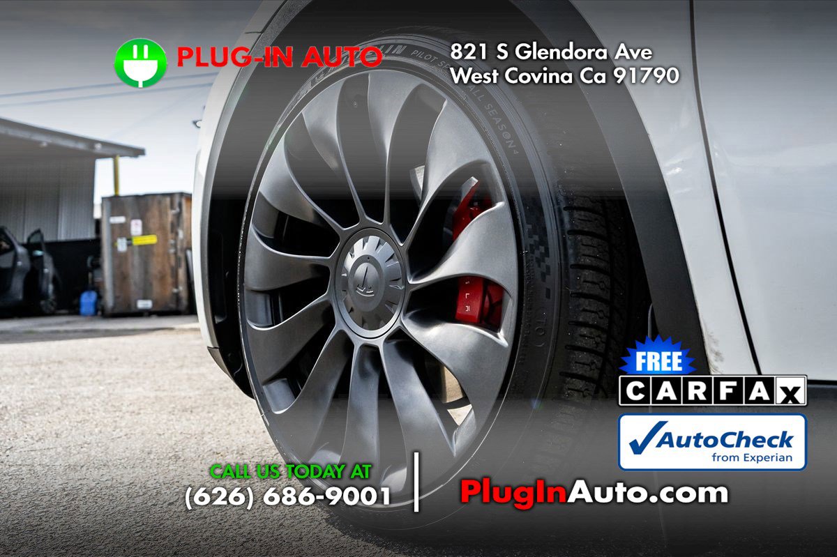 Used 2023 Tesla Model Y Performance image 5