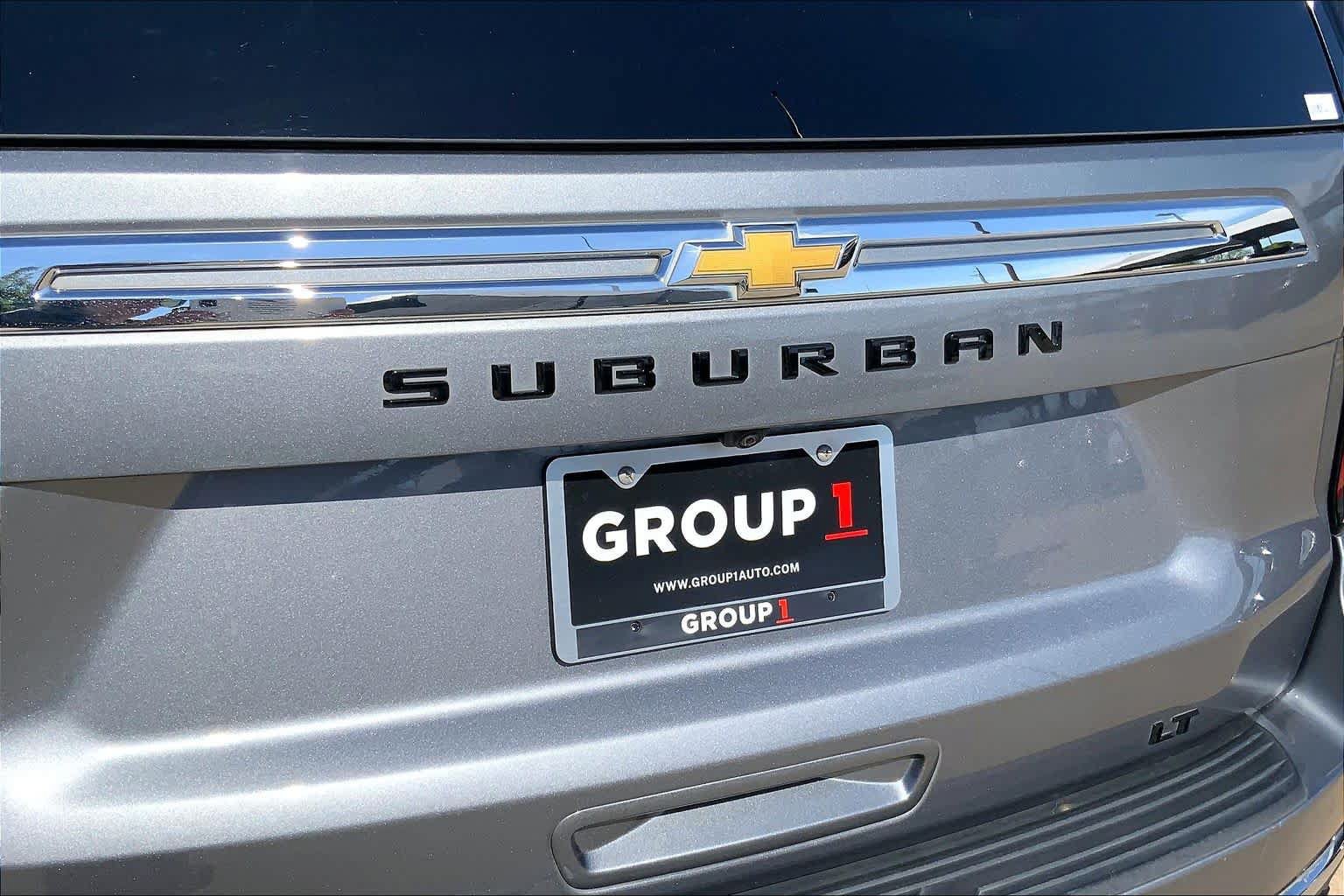 Used 2022 Chevrolet Suburban LT w/ LT Signature Package AWD/4WD image 30