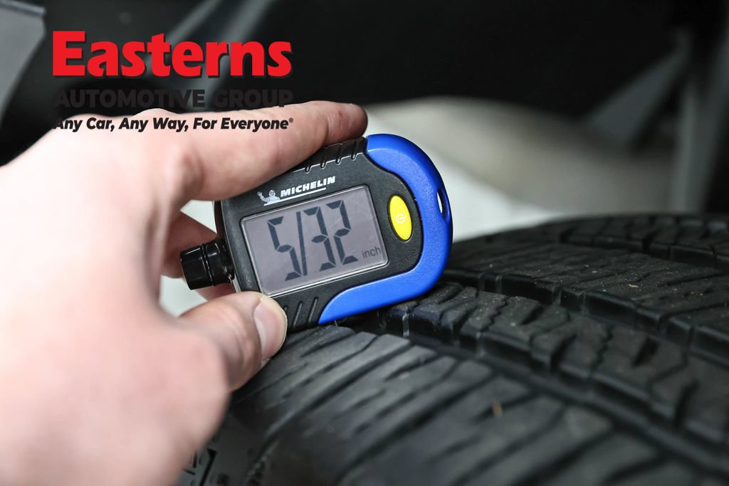 Used 2025 Jeep Wrangler Unlimited Sahara AWD/4WD image 26