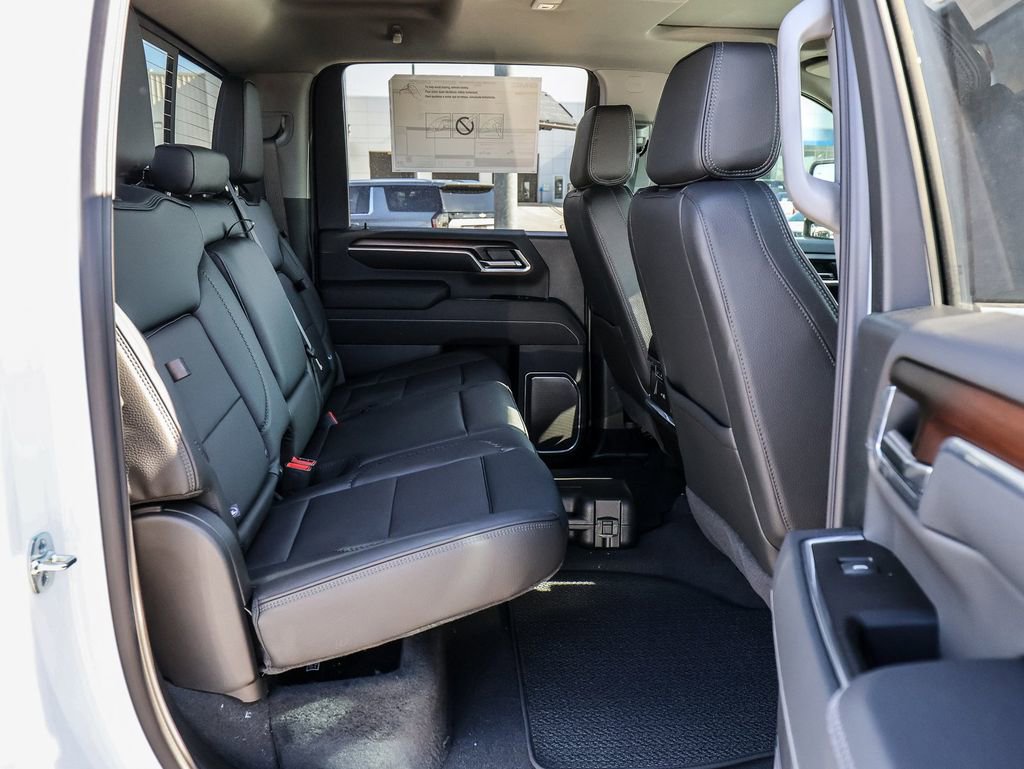 New 2026 GMC Sierra 3500 Denali w/ Denali Reserve Package AWD/4WD image 22