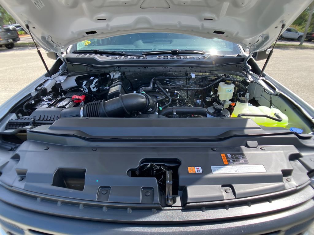 New 2026 Ford F250 XL w/ XL Chrome Package image 29