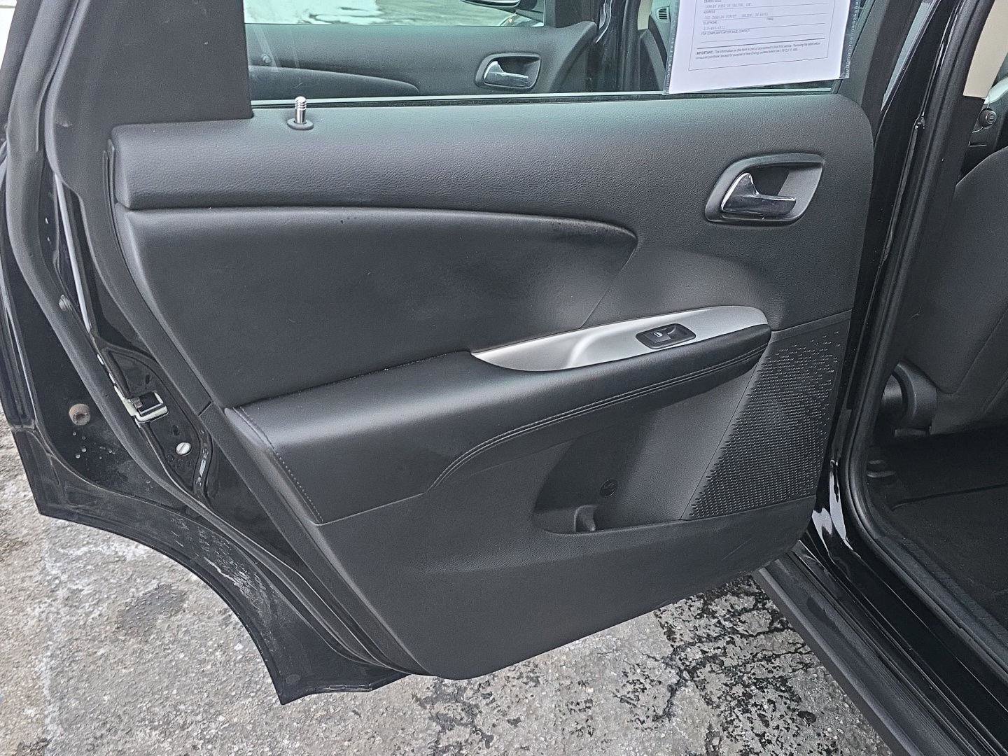 Used 2015 Dodge Journey American Value Package w/ Flexible Seating Group image 28