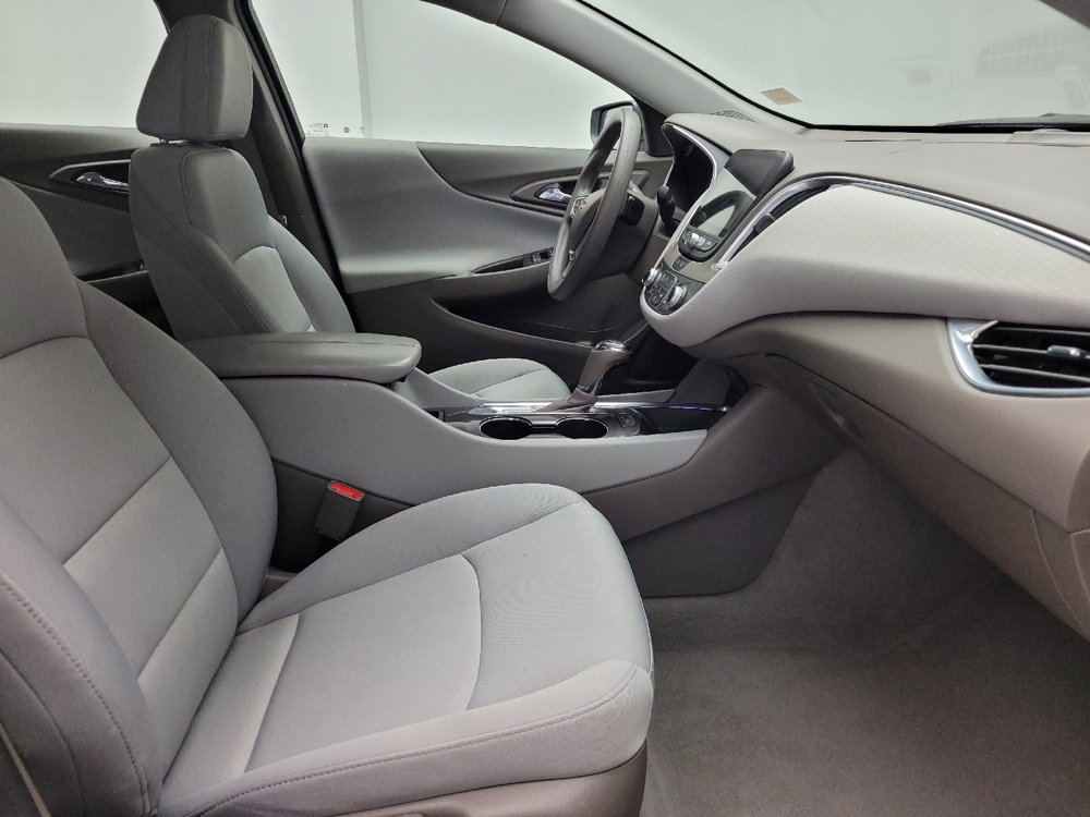 Used 2020 Chevrolet Malibu LT FWD image 21