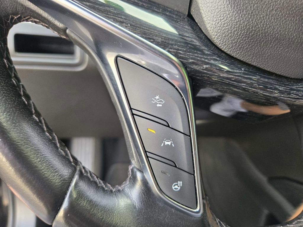 Used 2022 Cadillac XT5 Premium Luxury image 21