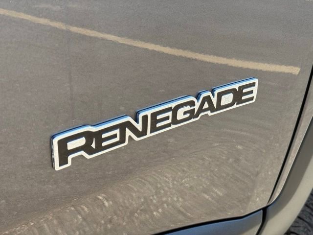 Certified 2021 Jeep Renegade Latitude image 6
