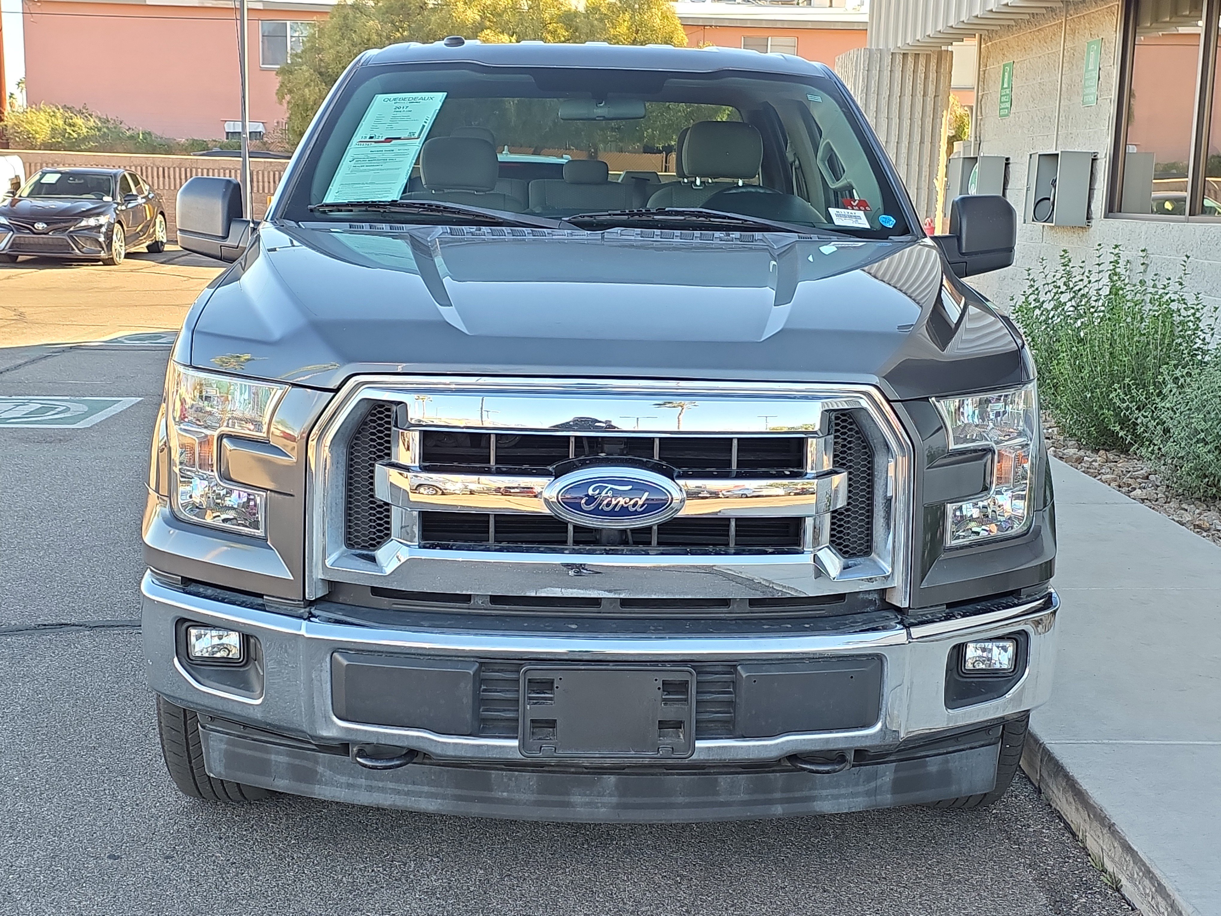Used 2017 Ford F150 XLT image 2
