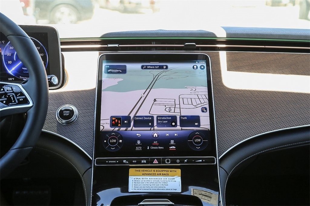 Used 2023 Mercedes-Benz EQE 500 4MATIC Sedan image 11