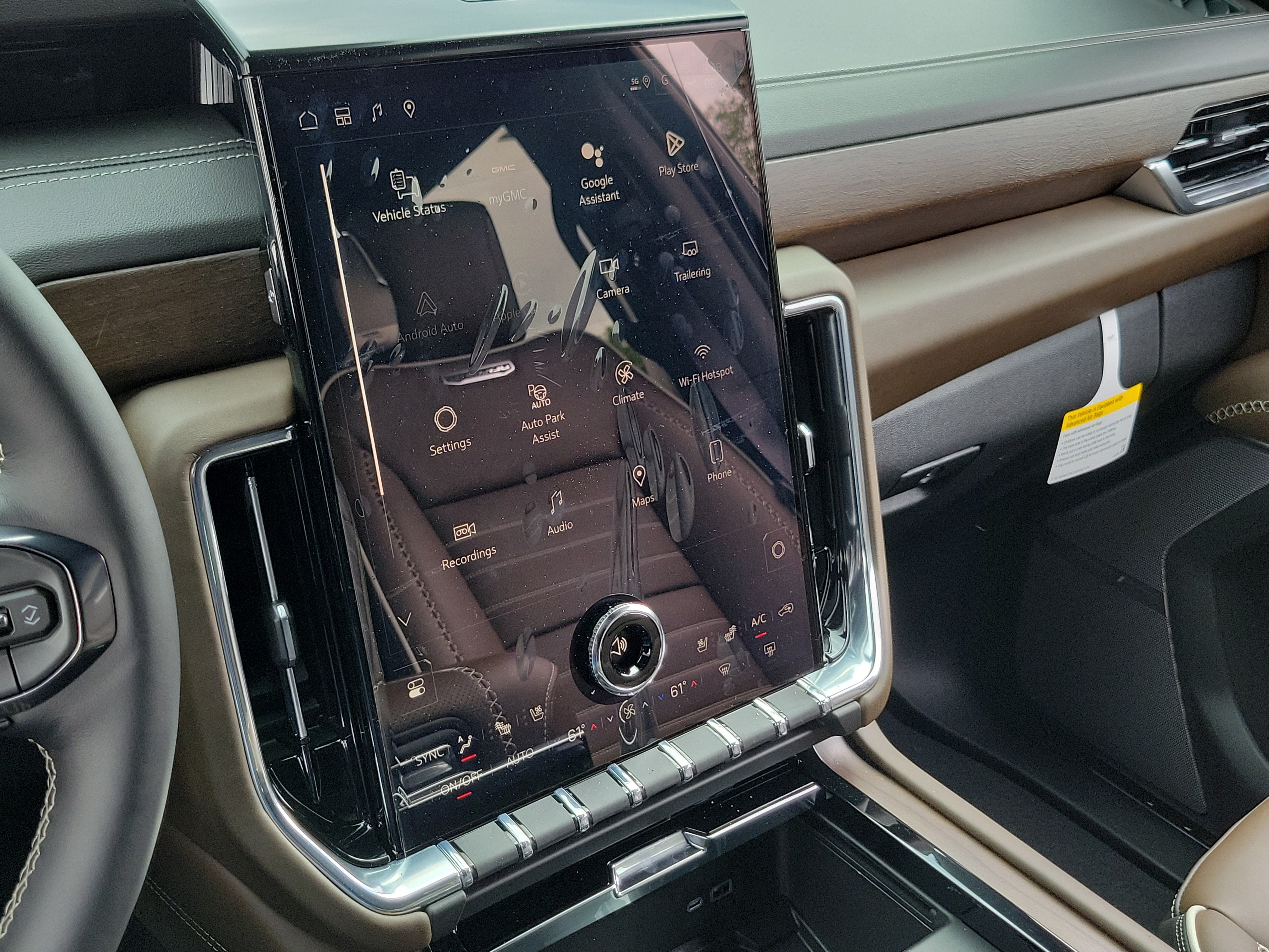 New 2026 GMC Yukon XL Denali Ultimate AWD/4WD image 29