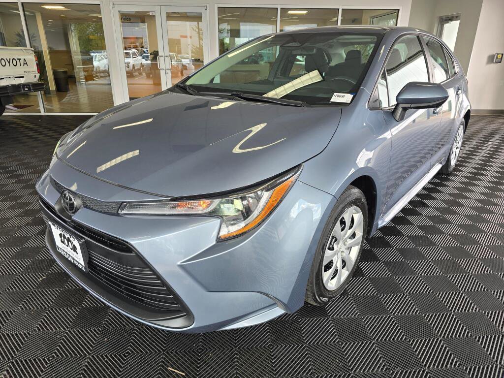 Used 2024 Toyota Corolla LE FWD image 7