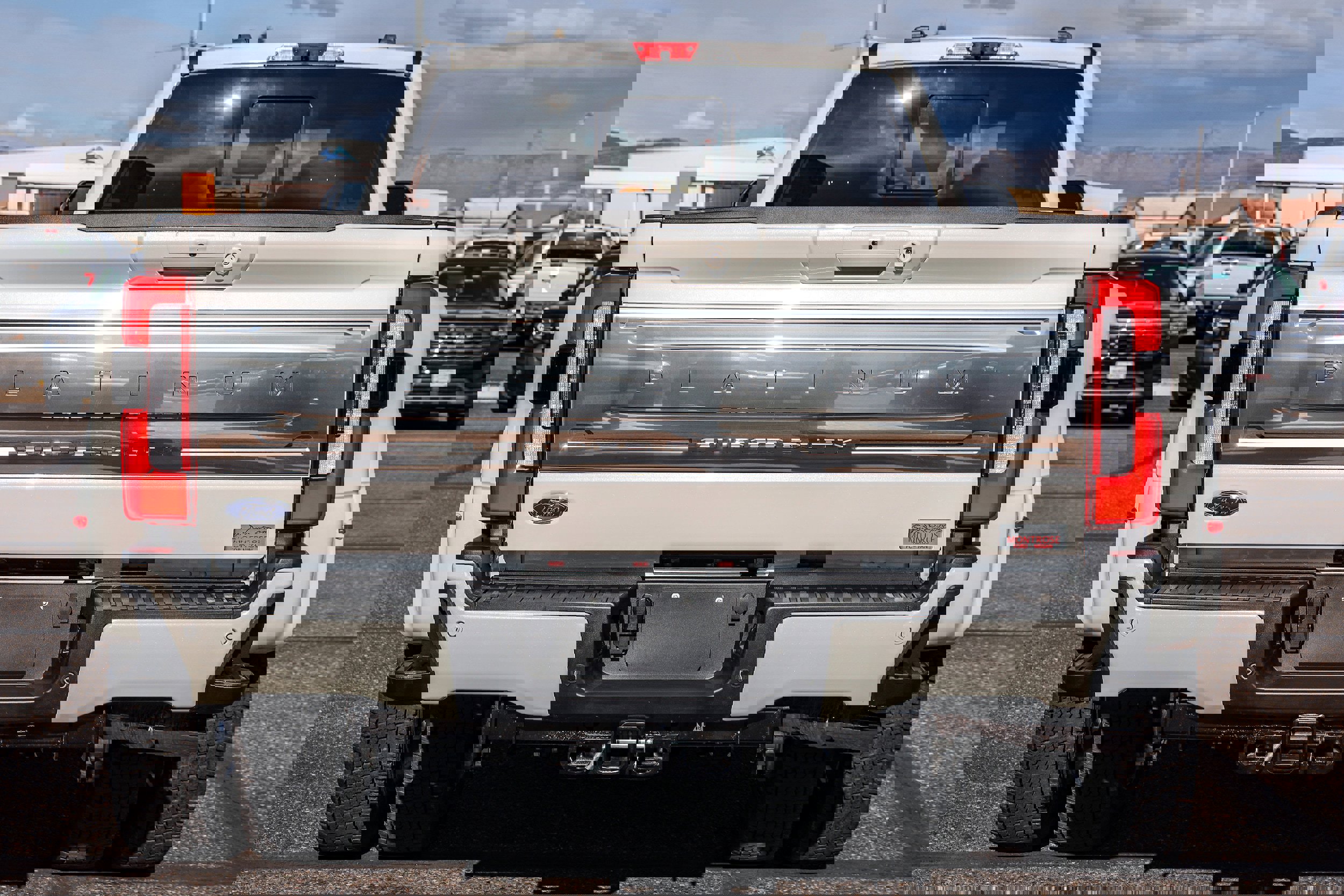 New 2026 Ford F450 Platinum w/ Platinum Plus Package image 5