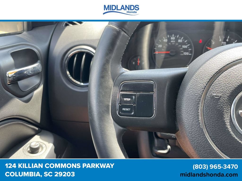 Used 2011 Jeep Compass Latitude w/ Sun/Sound Group AWD/4WD image 20