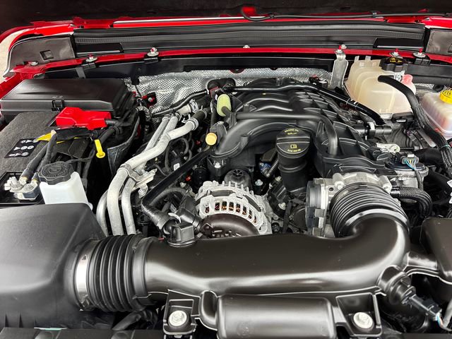 Used 2024 Jeep Wrangler Willys image 31