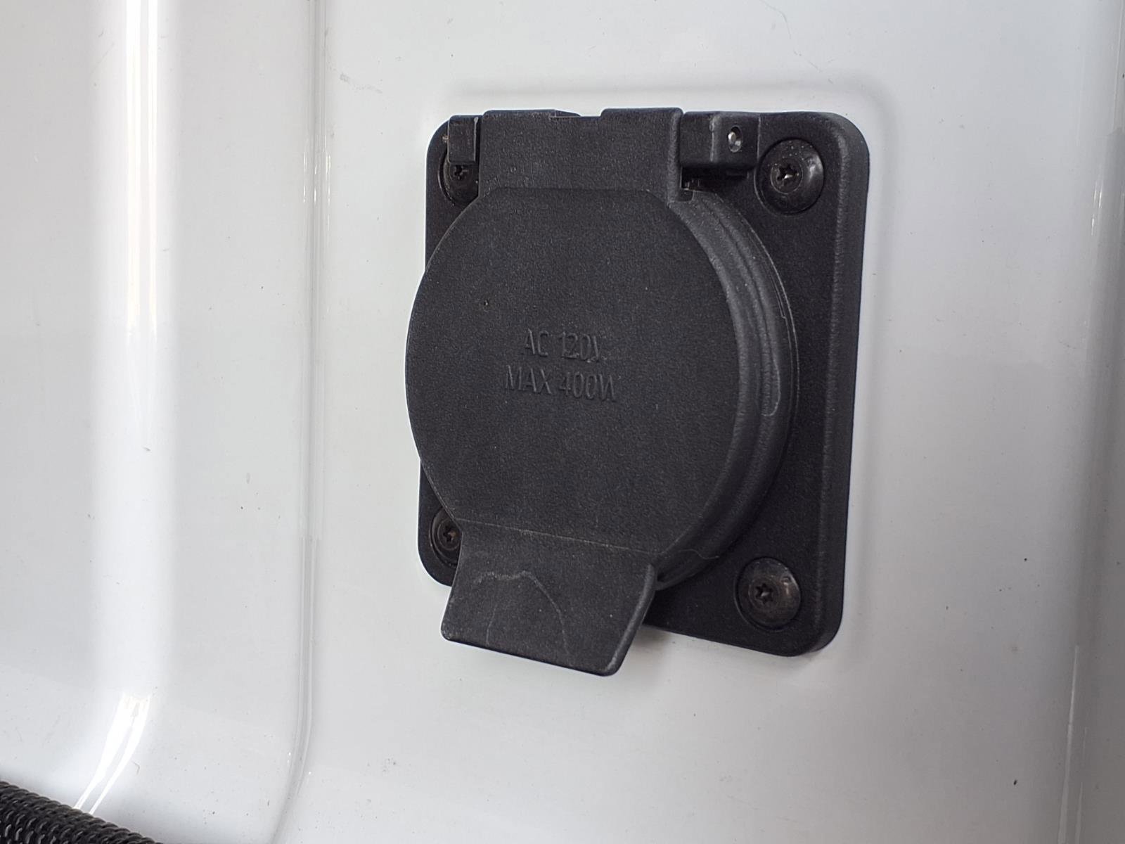 Used 2024 GMC Canyon Elevation w/ Convenience Package image 28