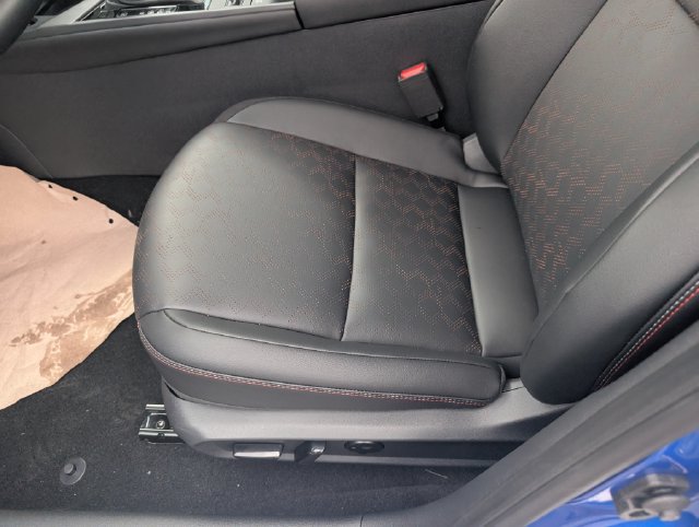 New 2027 Nissan Sentra SR w/ SR Premium Package FWD image 18