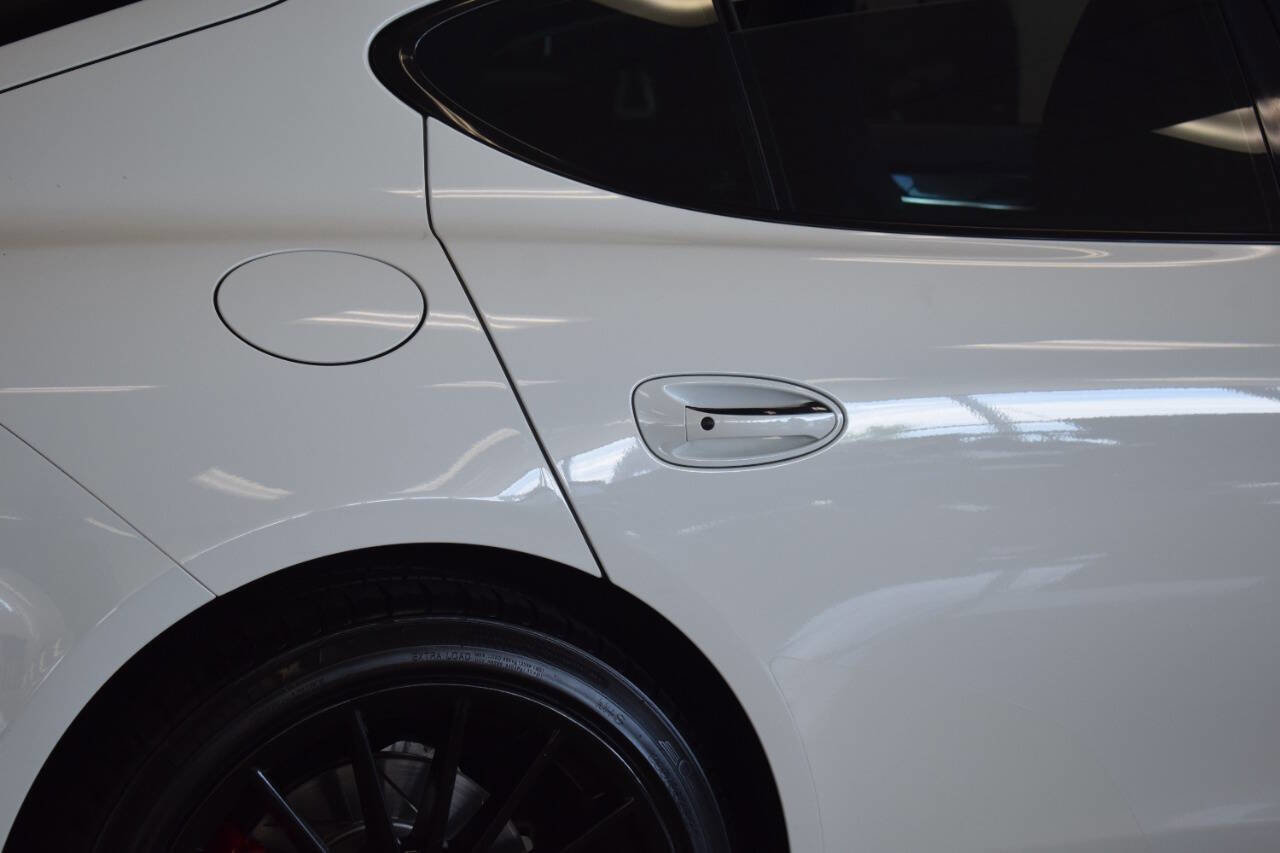 Used 2014 Porsche Panamera 4 image 33