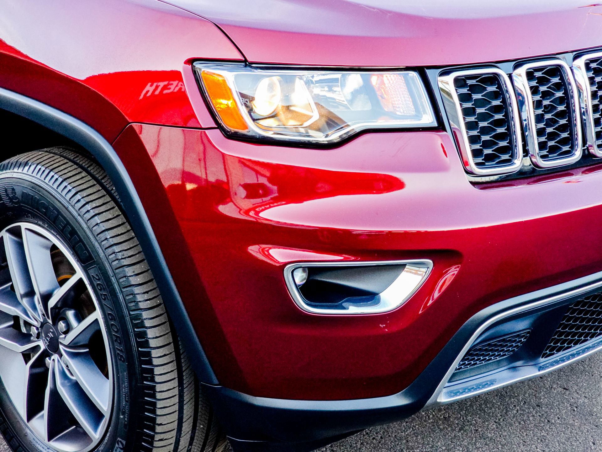 Used 2022 Jeep Grand Cherokee Limited image 8