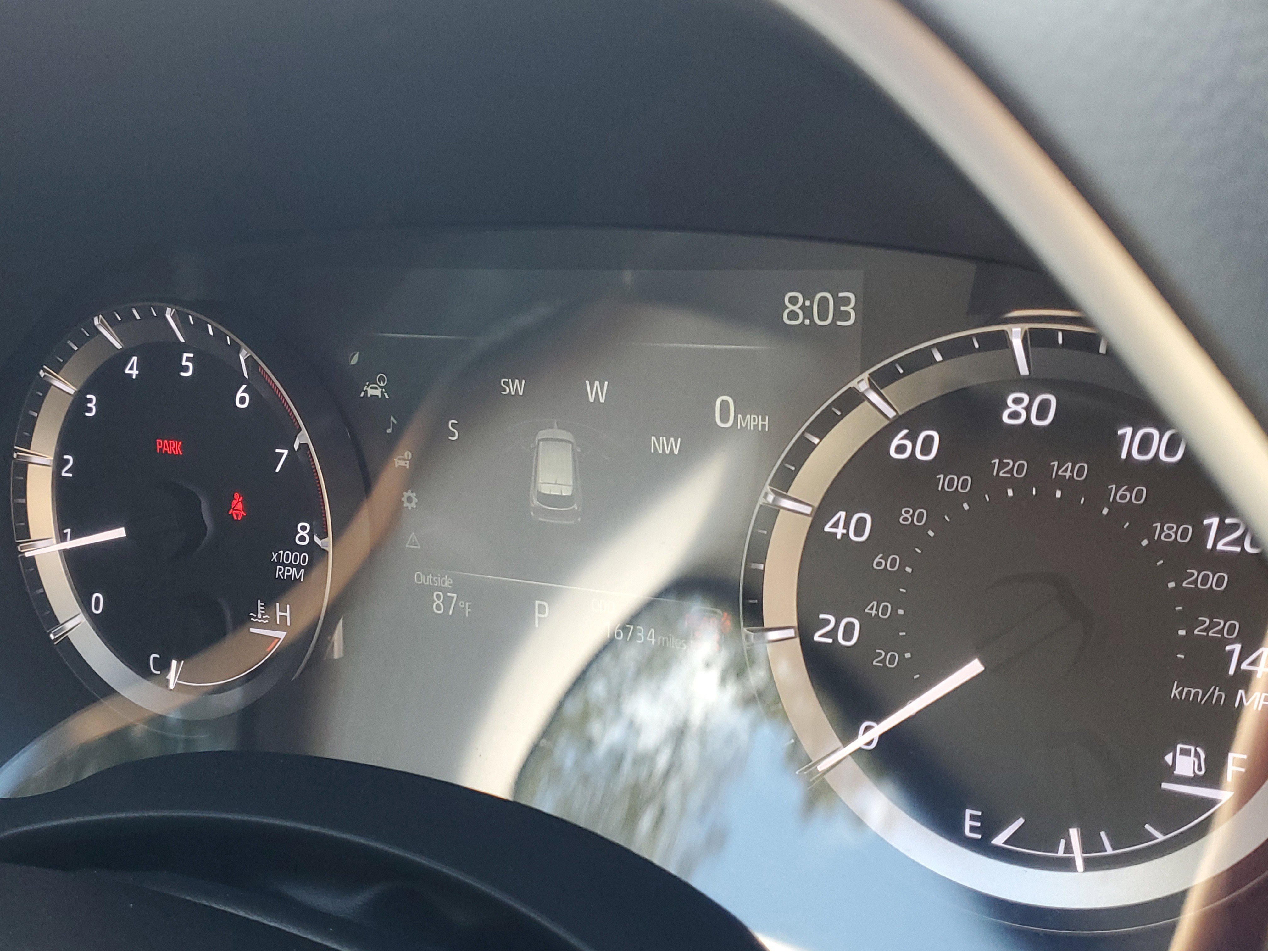 Used 2024 Toyota Highlander XLE image 26