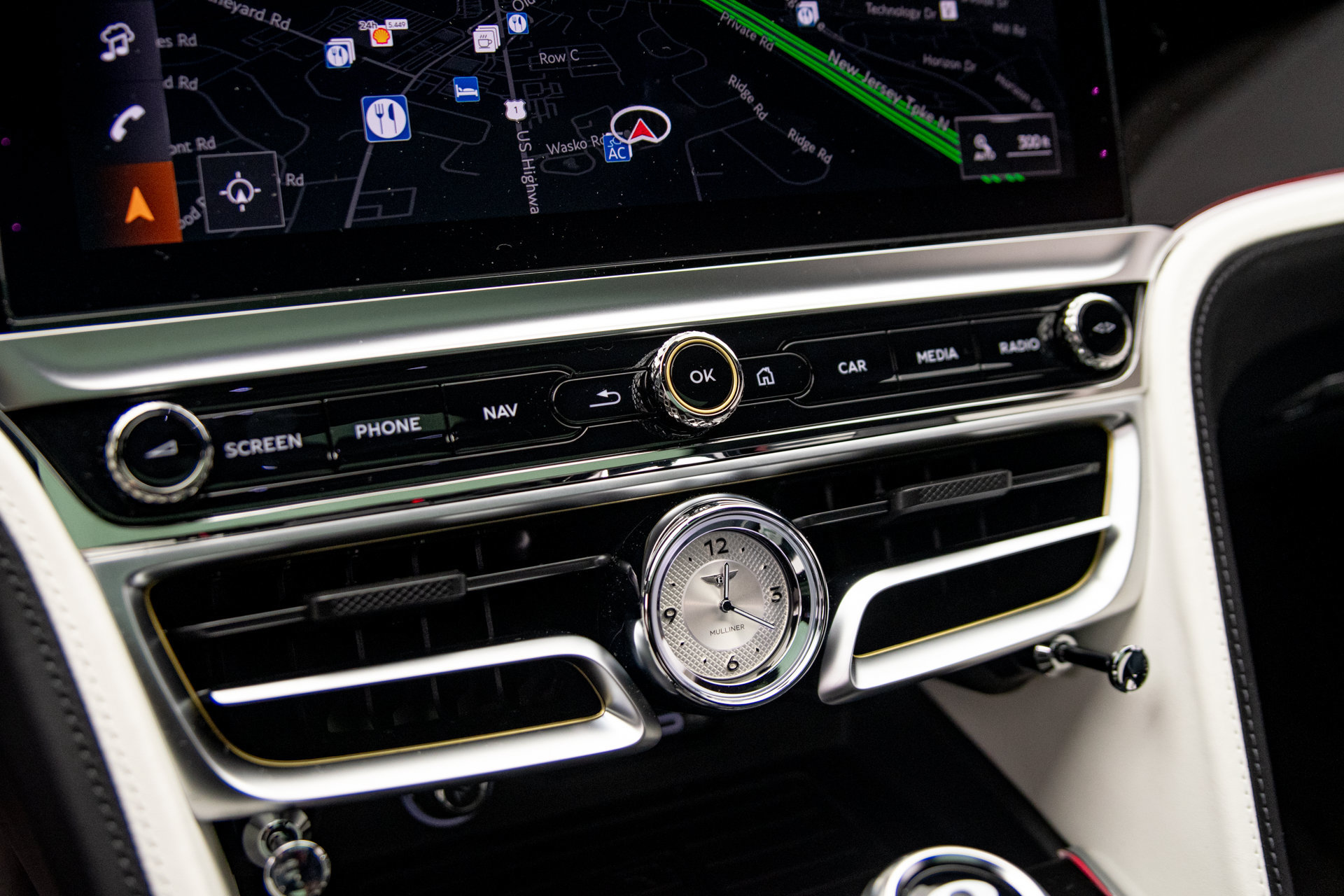 New 2026 Bentley Flying Spur Plug-In Hybrid AWD/4WD image 24