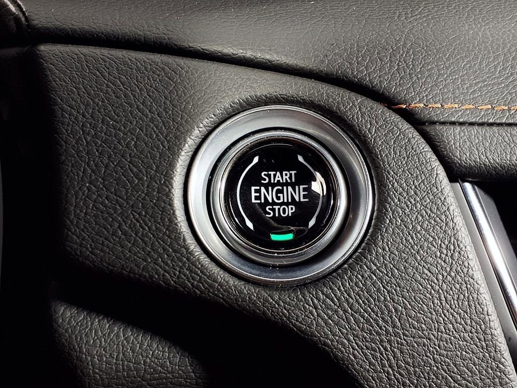 Used 2025 Cadillac CT5 Sport RWD image 16