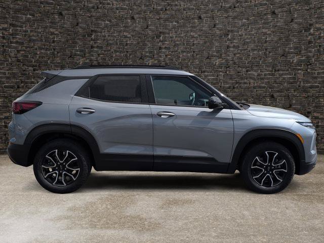 New 2026 Chevrolet TrailBlazer ACTIV w/ Driver Confidence Package FWD image 3