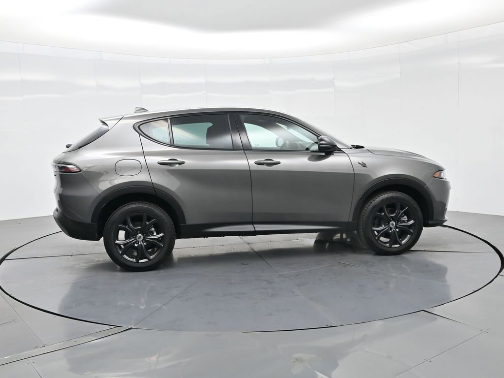 Used 2023 Dodge Hornet GT Plus w/ GT Blacktop Package image 5